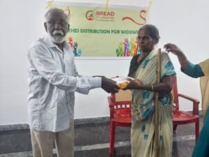 saree distribution rjpm (2)